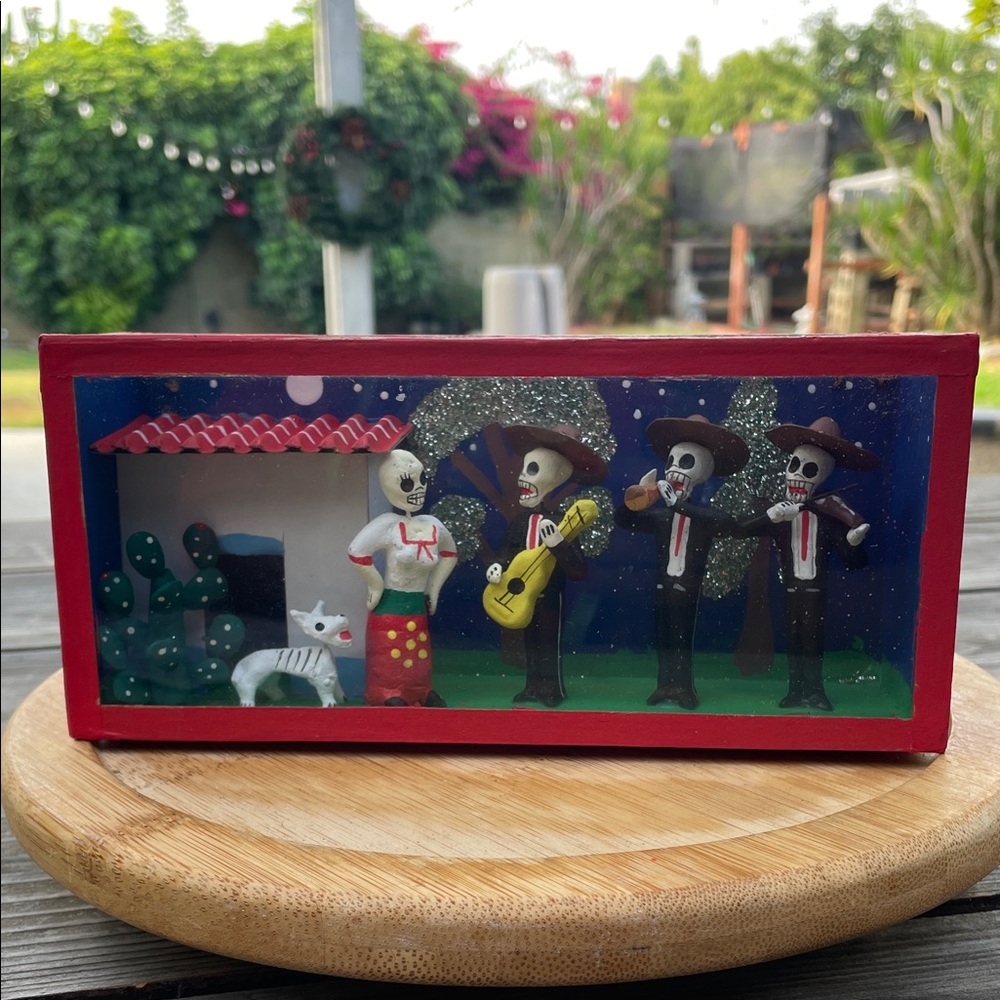 Colorful Day of the Dead Shadow Box preowned
